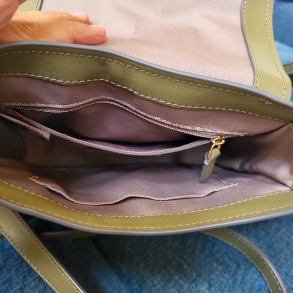 Marc Jacobs Mini Rider Olive Crossbody Bag.. - Picture 10 of 13